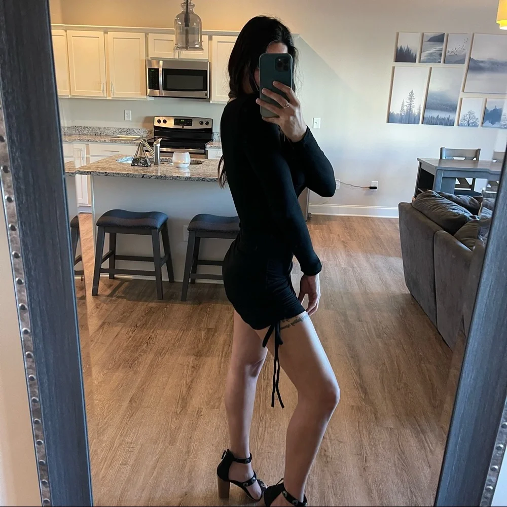 Black Vixen Ruched Long Sleeve Mini Dress - Picture 11 of 11